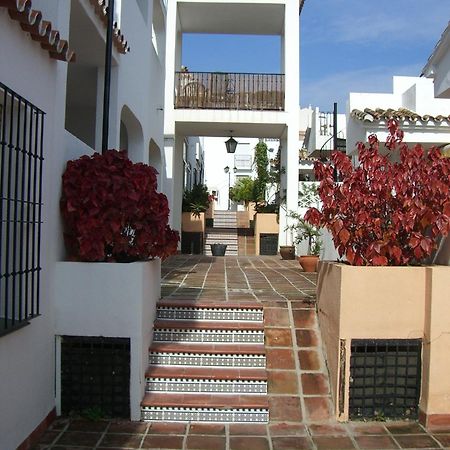 Playa Golf Aparthotel Benalmádena Exteriör bild