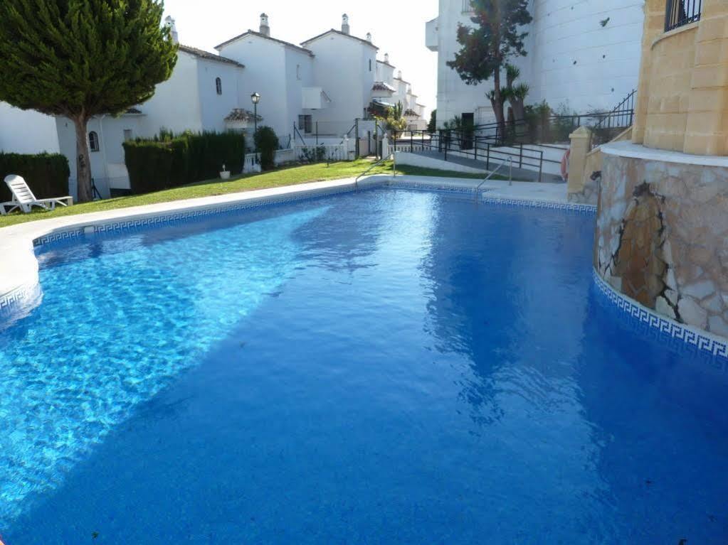 Playa Golf Aparthotel Benalmádena Exteriör bild